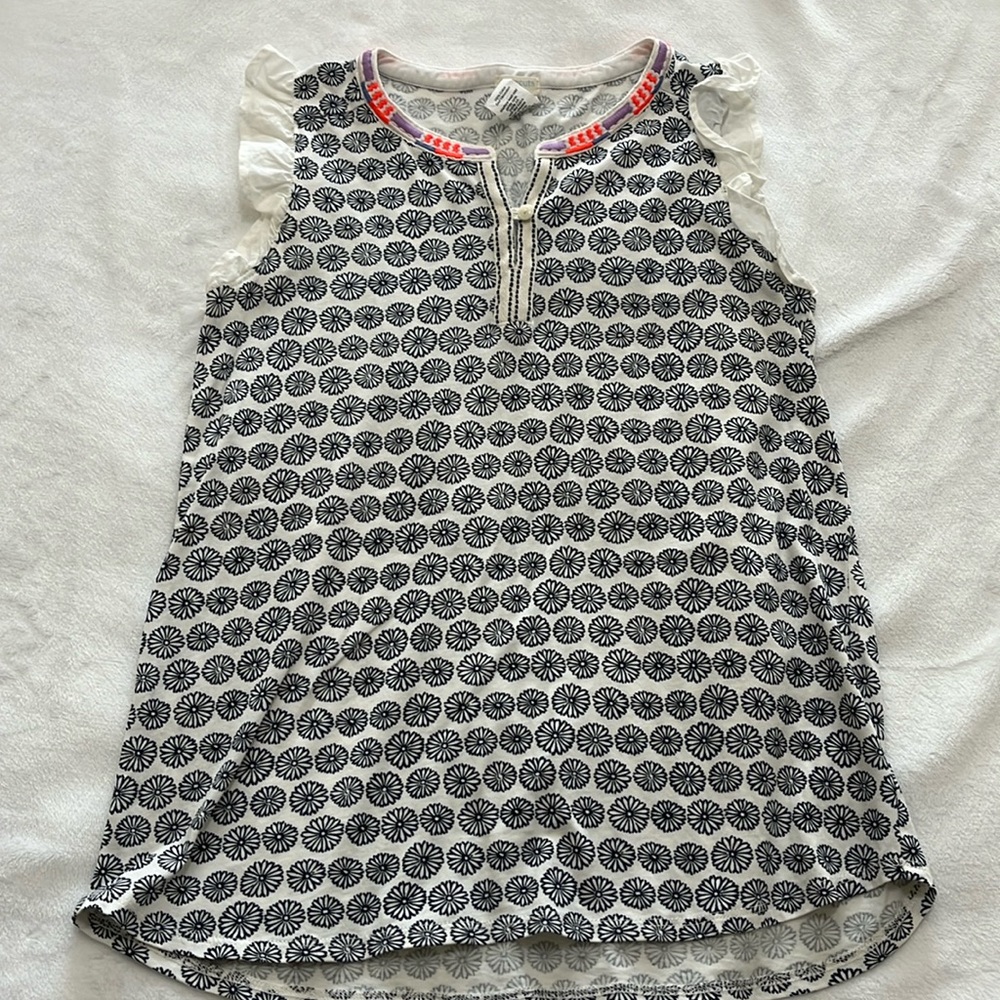Sleeveless top from Crew Cuts